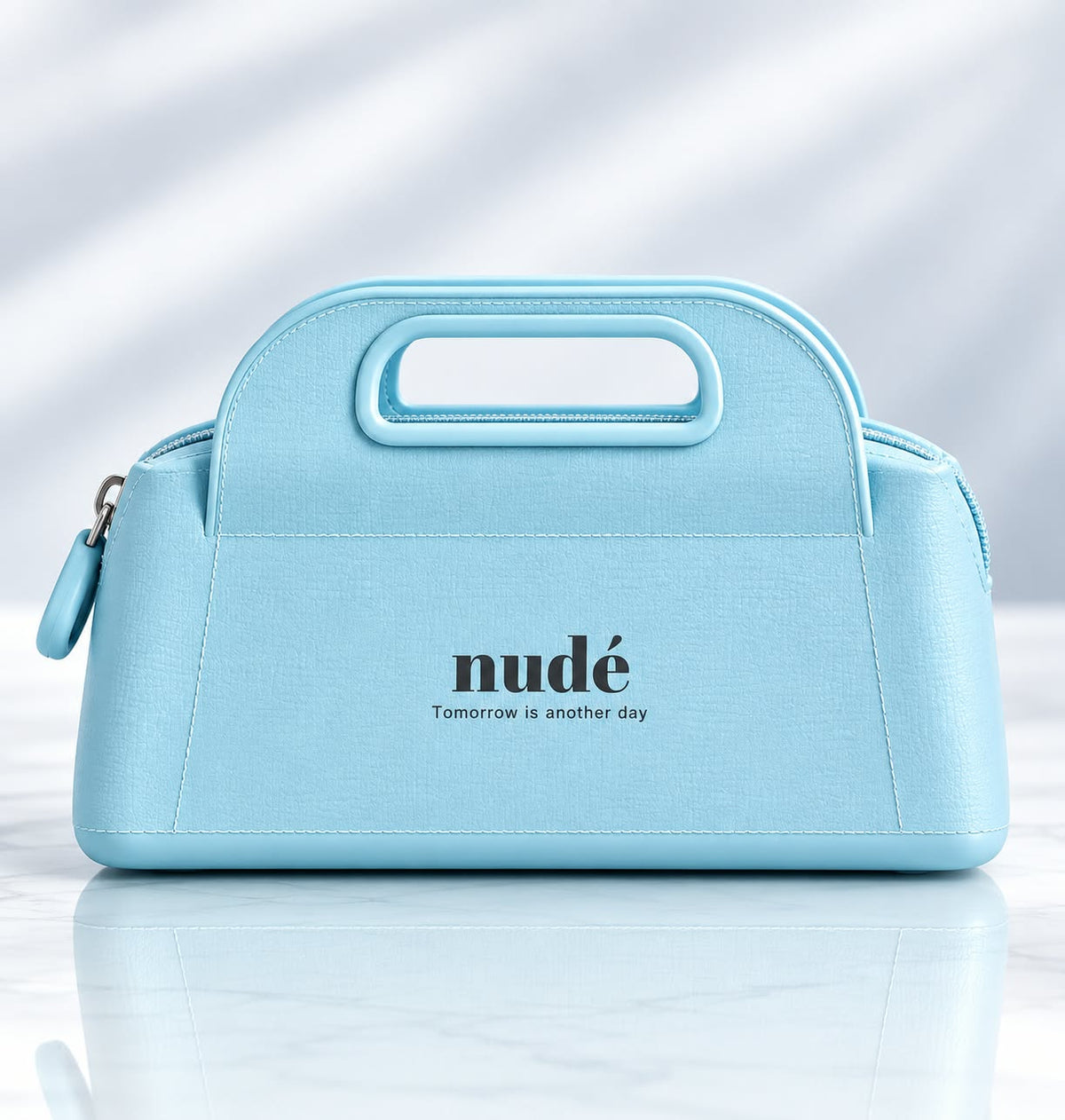 SADE - Eyewear Handbag (Baby blue)