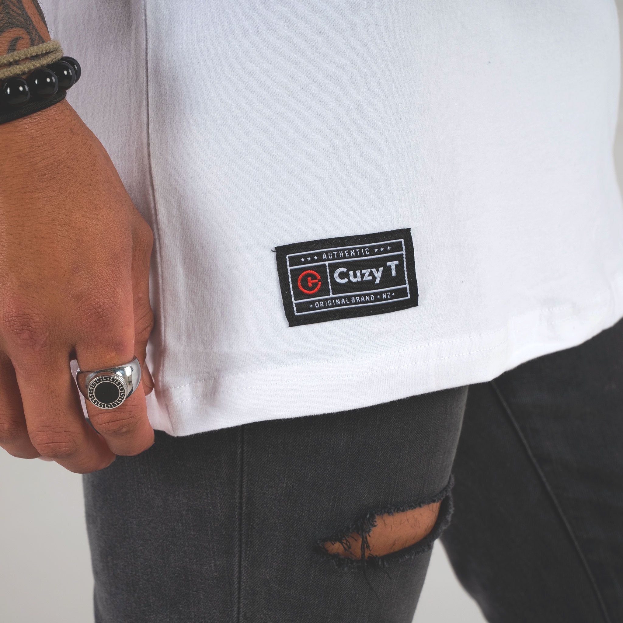 CLASSIC TALL TEE WHITE - Cuzy T Apparel