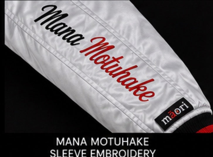 Maori Bomber Jacket -Silver white pre order