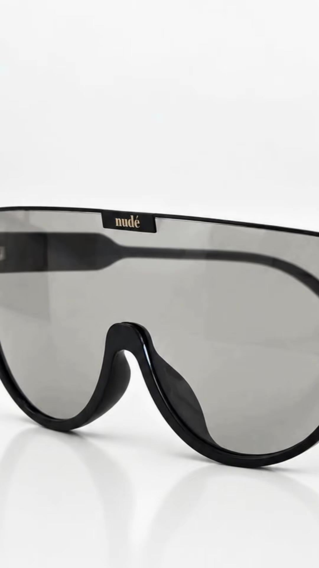 ERA - Noir (Black)